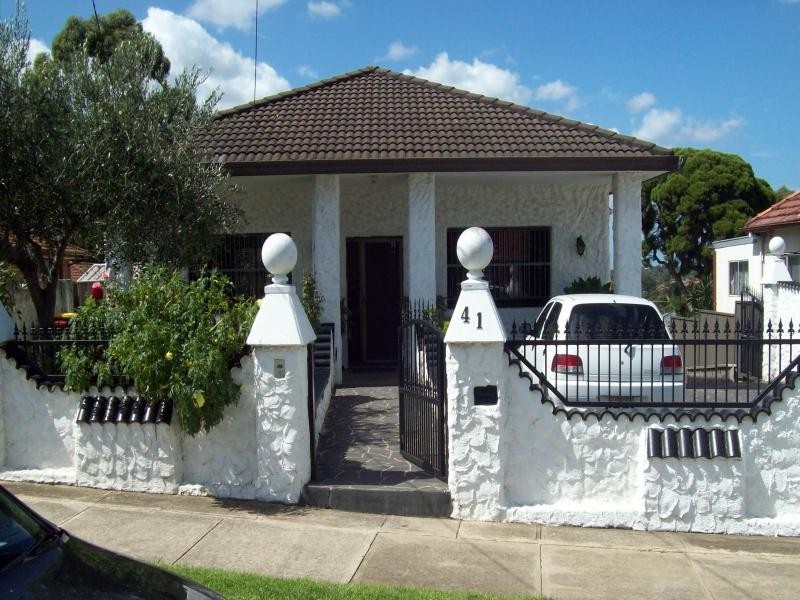 41 Rogers Street, Roselands NSW 2196