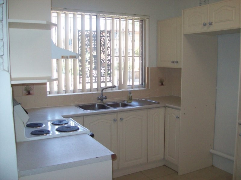 2/47 Fairmont St, Lakemba NSW 2195