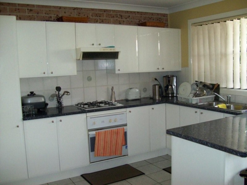 4/28 Lancaster Ave, Punchbowl NSW 2196
