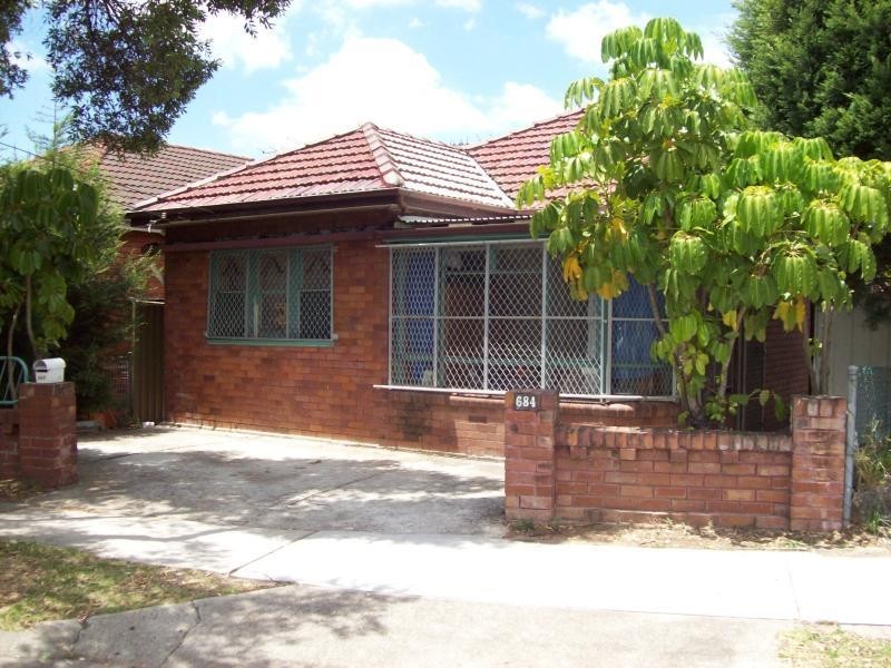 684 punchbowl rd, Wiley Park NSW 2195