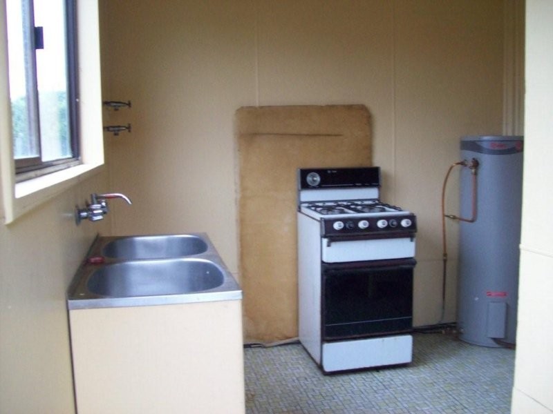 36 urunga, Punchbowl NSW 2196