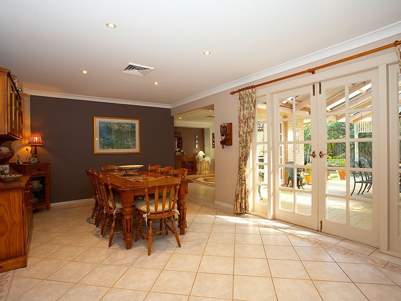 19 Coorumbene Ct, Bella Vista NSW 2153