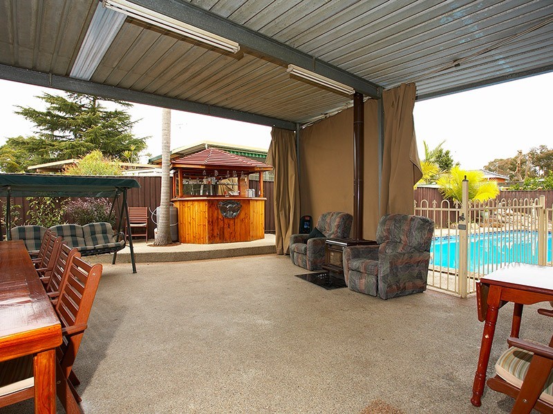 46 Peachtree Ave, Wentworthville NSW 2145