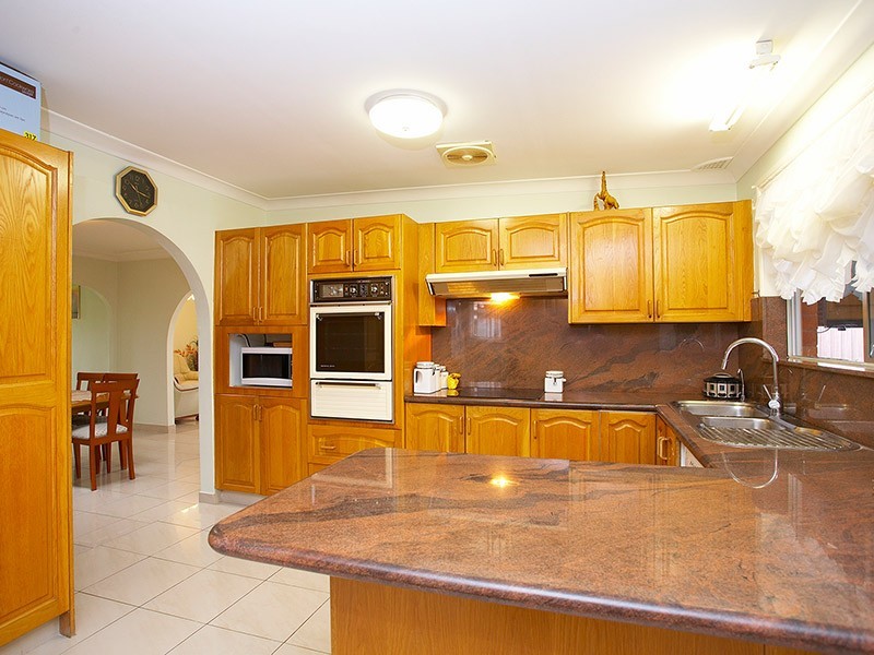 46 Peachtree Ave, Wentworthville NSW 2145