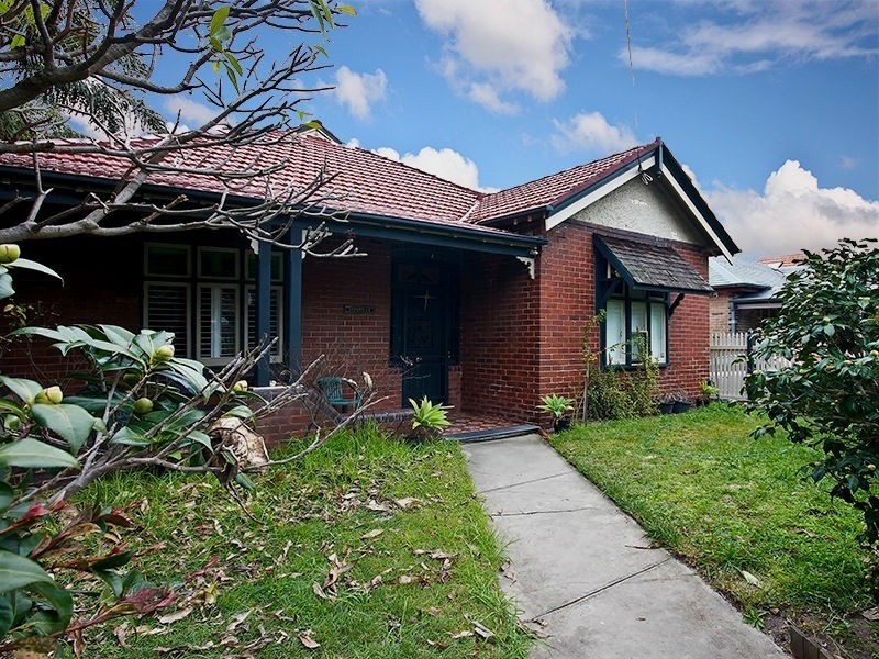 77 Todman Avenue, Kensington NSW 2033
