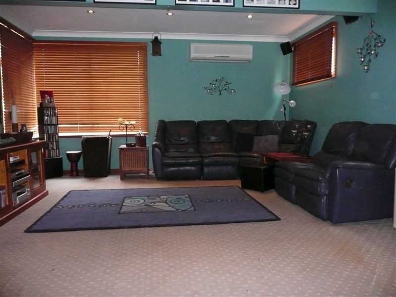 24 Christopher Street, Baulkham Hills NSW 2153