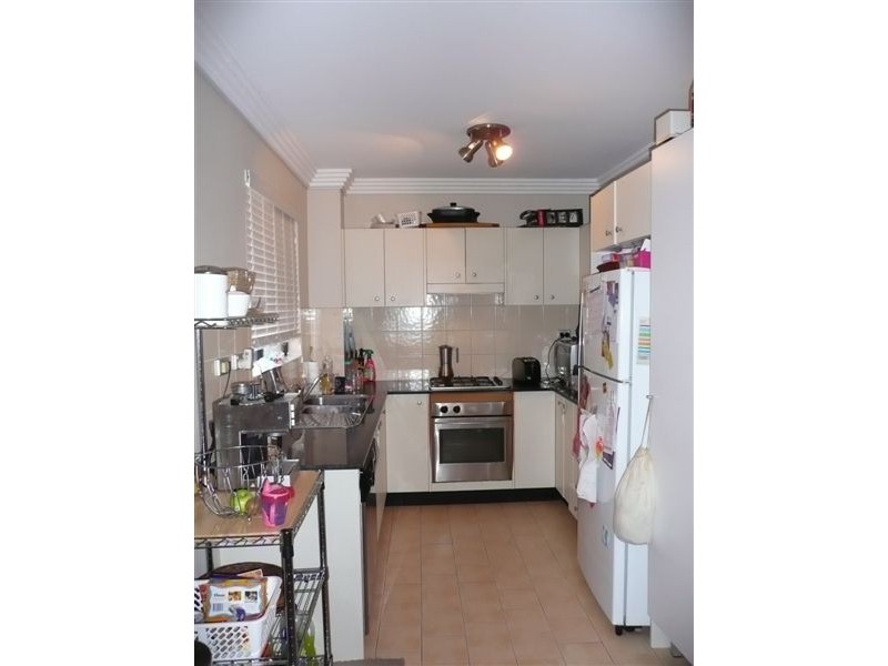 27/49 Dobson Crescent, Baulkham Hills NSW 2153