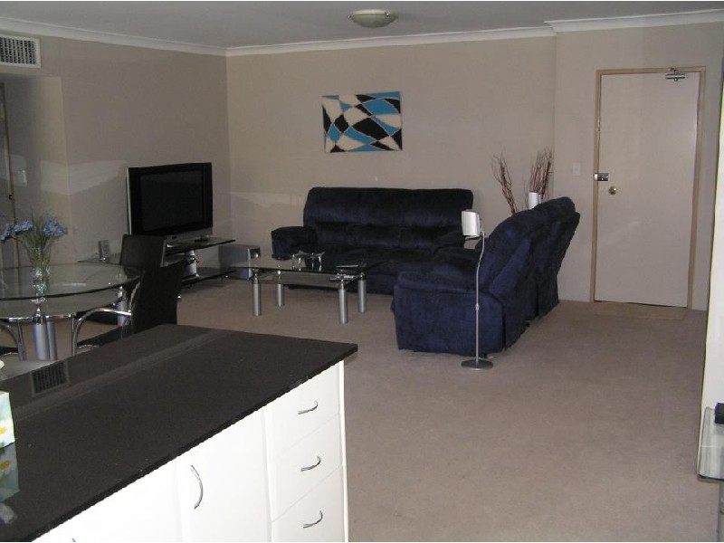 8-18 Shaftesbury St, Carlton NSW 2218