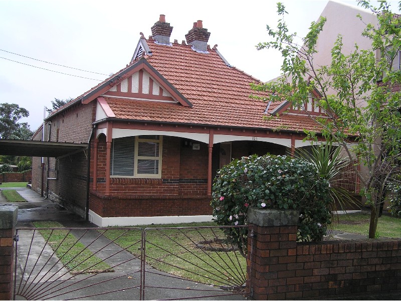 125 Forest Rd, Arncliffe NSW 2205