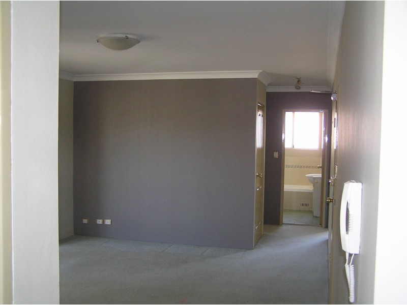 1-5 Hampden St, Beverly Hills NSW 2209