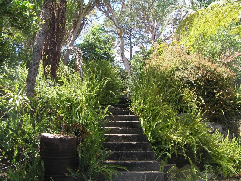 35 Renway Ave, Lugarno NSW 2210
