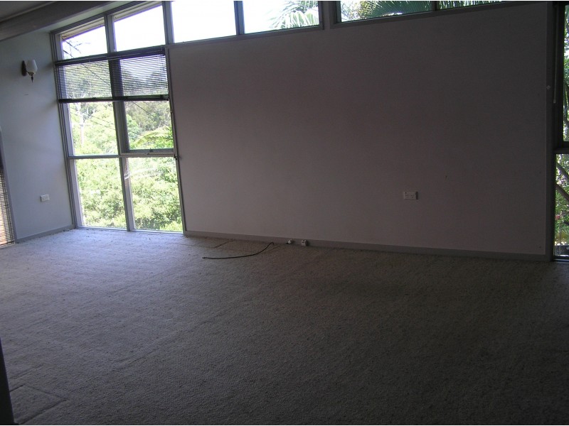 35 Renway Ave, Lugarno NSW 2210