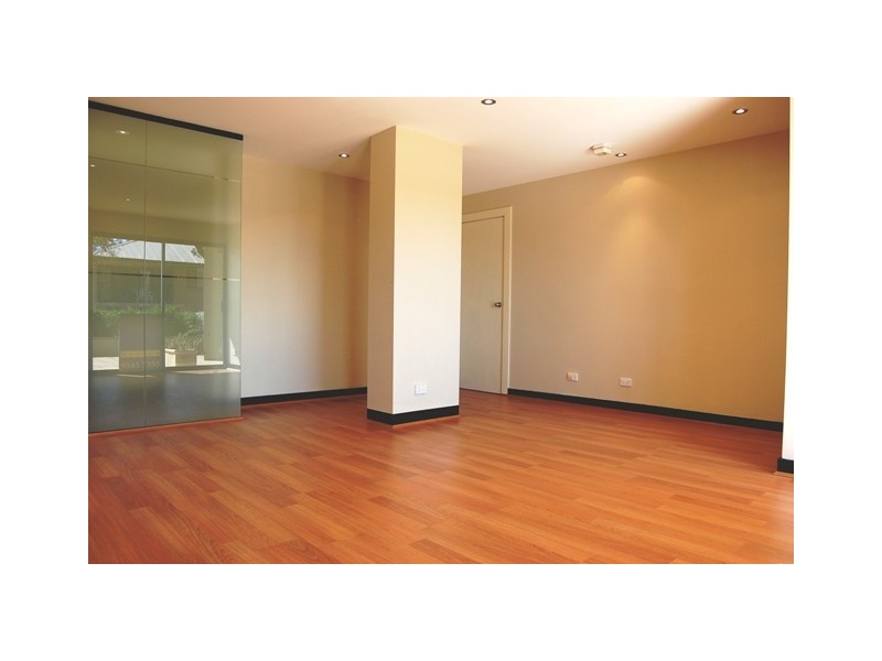 4/82 Allison Crecent, Menai NSW 2234