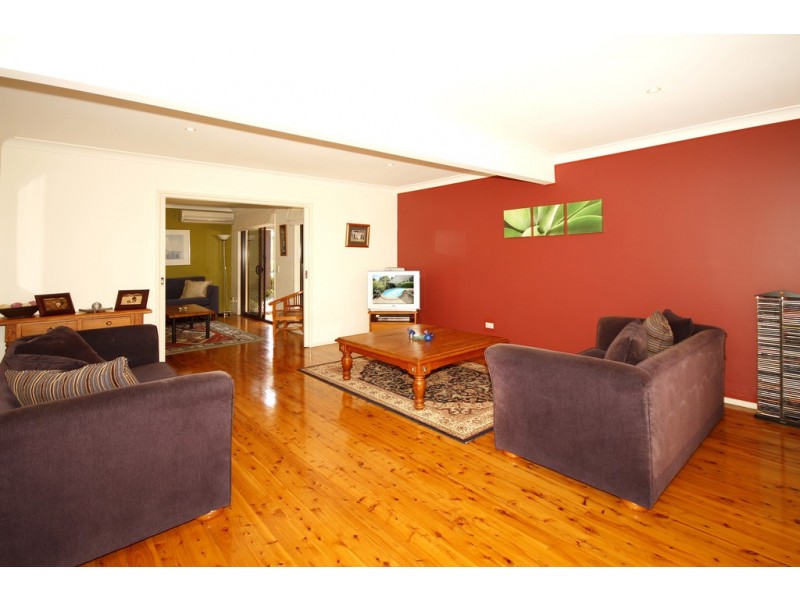 27 Bodalla Crescent, Bangor NSW 2234