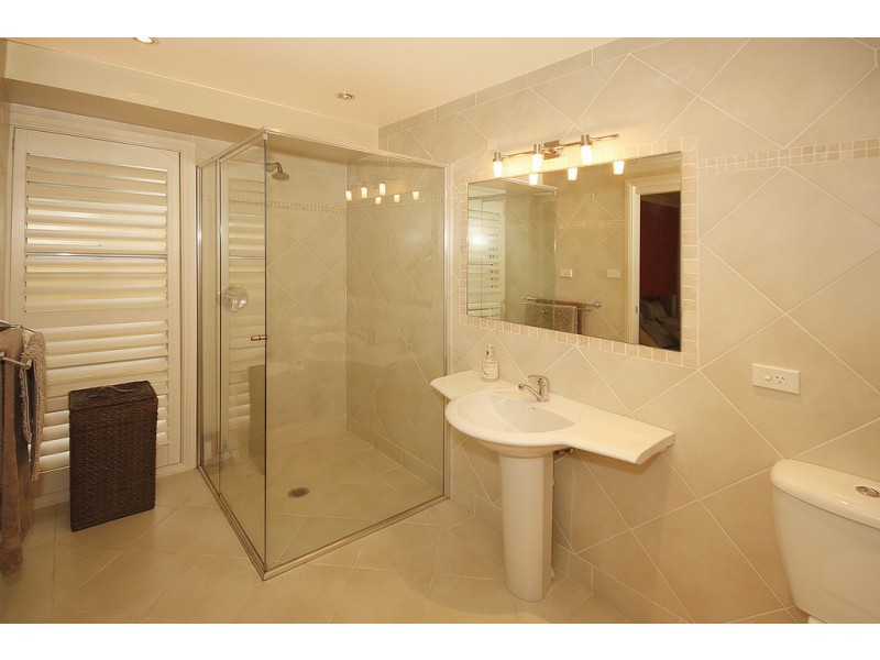 4 Jarrah Close, Alfords Point NSW 2234