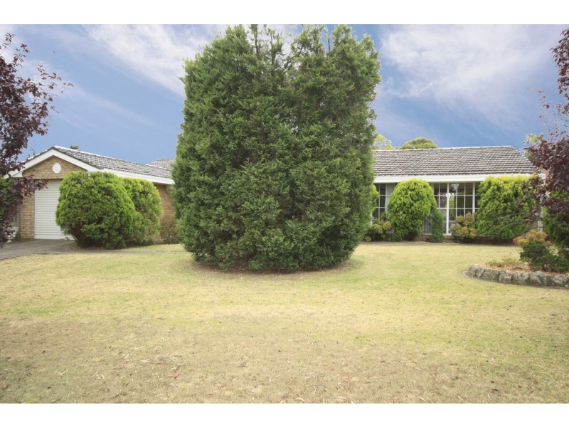 15 Paringa Place, Bangor NSW 2234