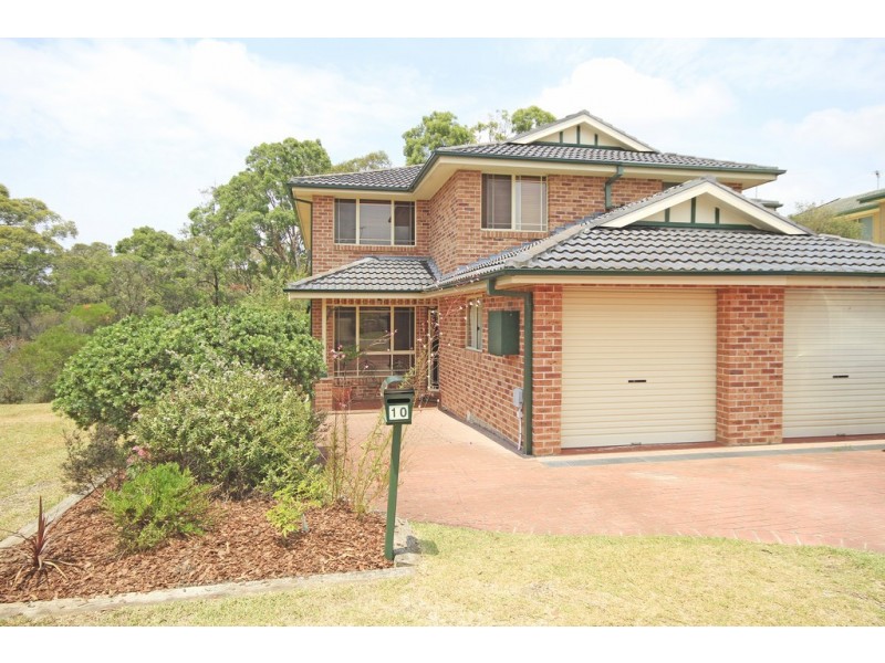 10 Fiddlewood Grove, Menai NSW 2234