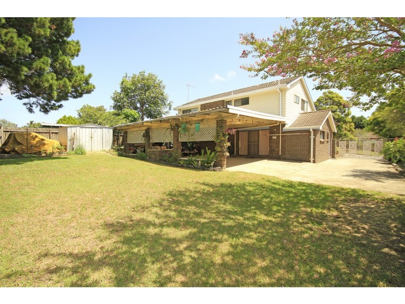 10 Davidson Road, Menai NSW 2234