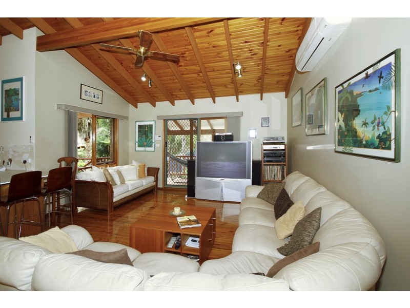 7 Ocean Place, Illawong NSW 2234