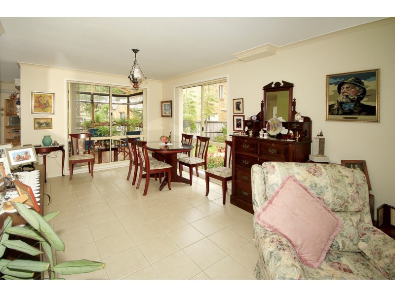 19/11 Owen Jones Row, Menai NSW 2234