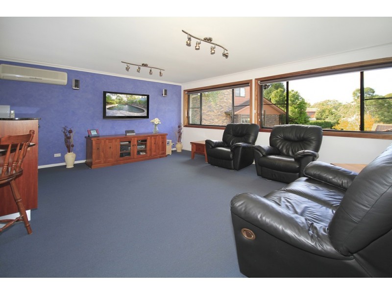 53 Jervis Drive, Illawong NSW 2234