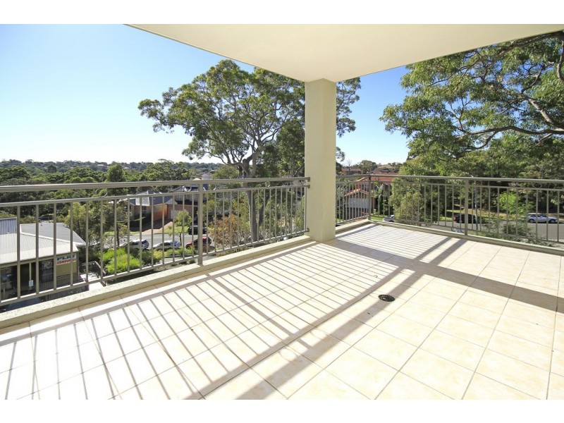 8/82 Allison Crescent, Menai NSW 2234