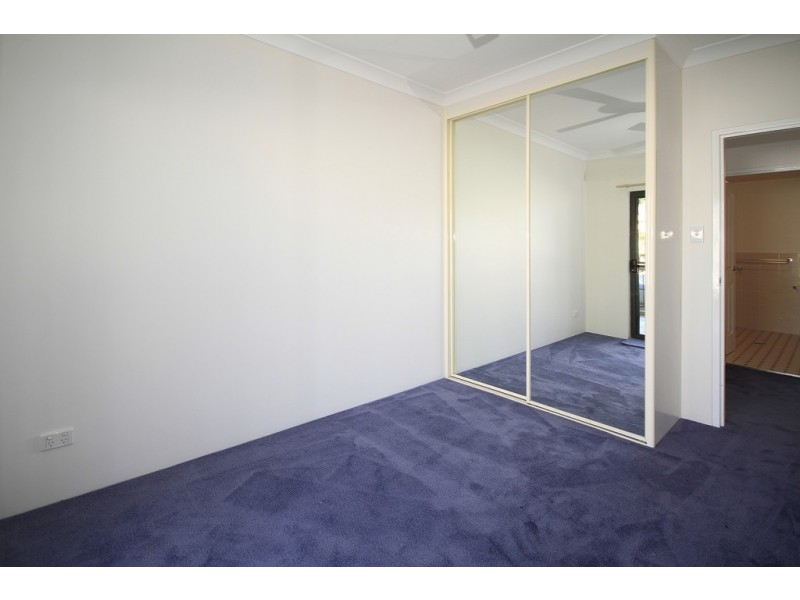 8/82 Allison Crescent, Menai NSW 2234