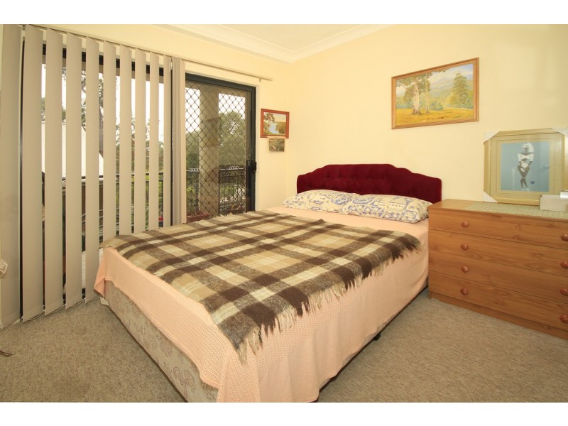 4/92 Allison Crescent, Menai NSW 2234