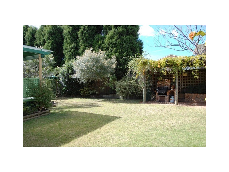 10 Moonpoint Road, Illawong NSW 2234