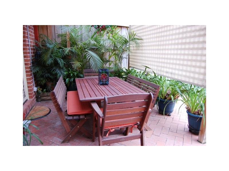 6C Bassett Place, Menai NSW 2234