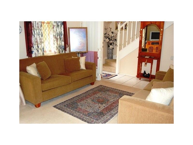 6C Bassett Place, Menai NSW 2234