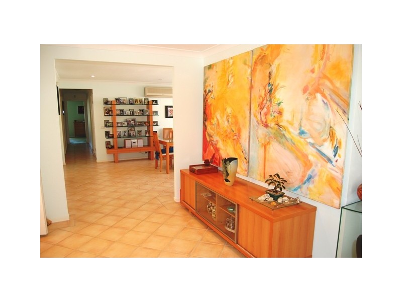 10 Silverleaf Row, Menai NSW 2234