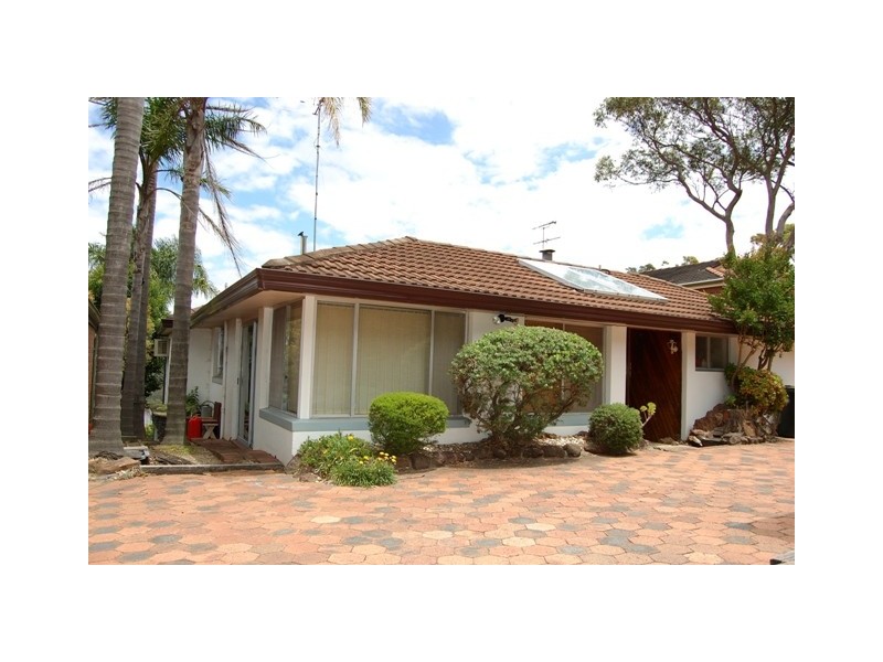 56a Bignell Street, Illawong NSW 2234