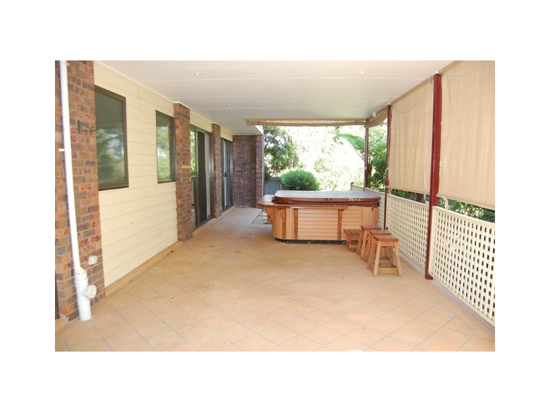 11 Kilby Place, Illawong NSW 2234
