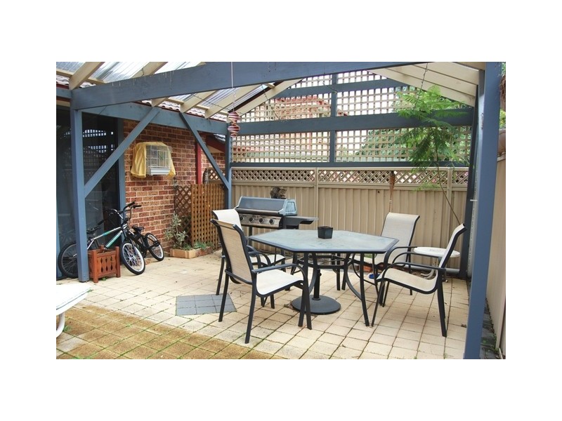 3/104 Beaumaris Drive, Menai NSW 2234