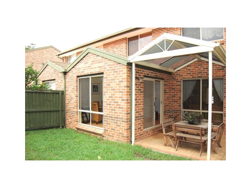 9/4 Owen Jones Row, Menai NSW 2234