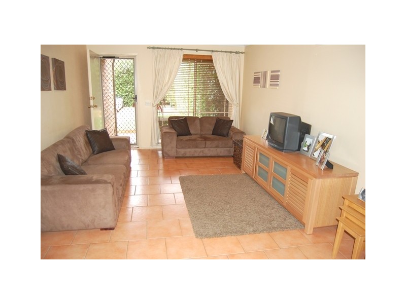 9/4 Owen Jones Row, Menai NSW 2234