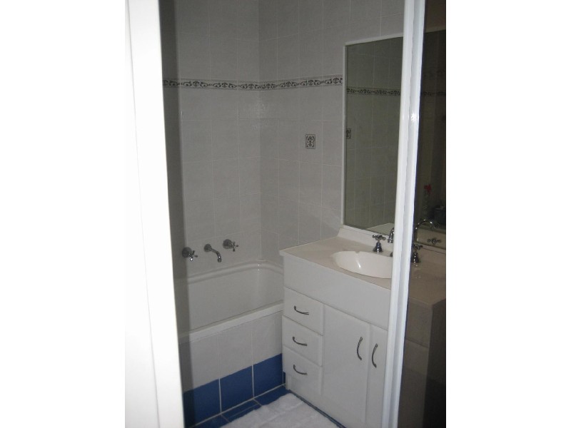 22/68  Bonds Rd, Roselands NSW 2196