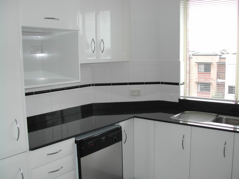 5/6-12 Mansfield Ave, Caringbah NSW 2229