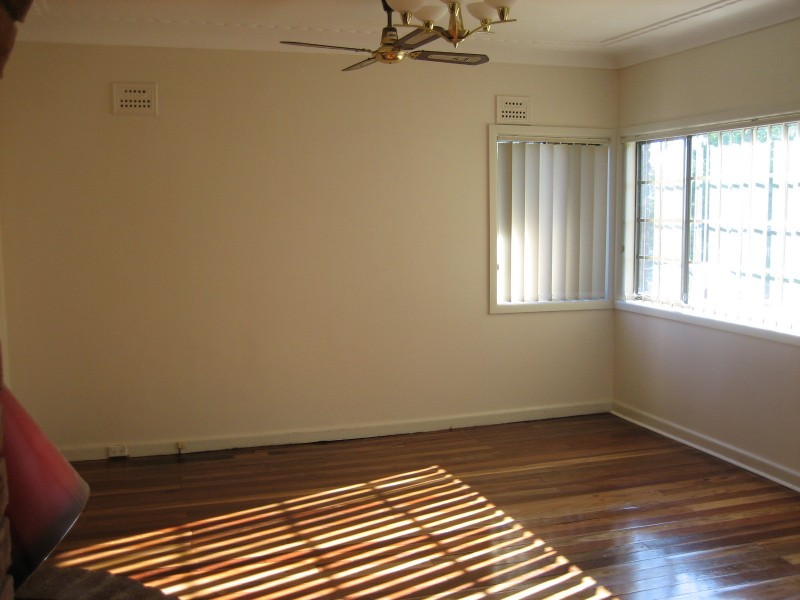 49a CRAMMOND BOULEVARD, Caringbah NSW 2229