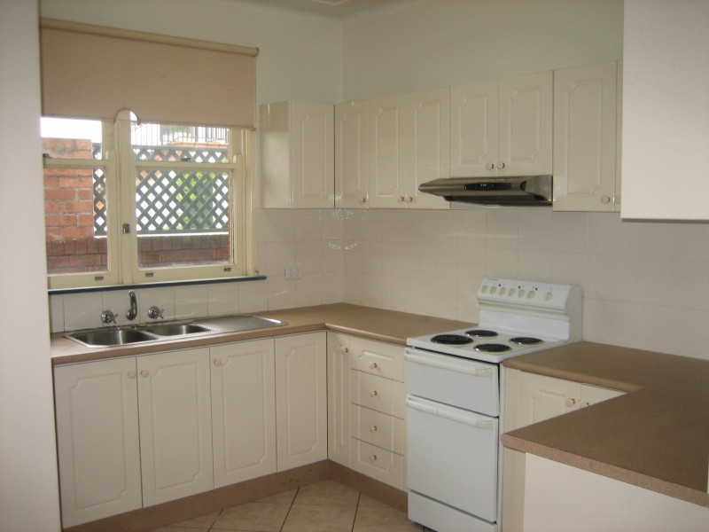 34 GARNET, Miranda NSW 2228