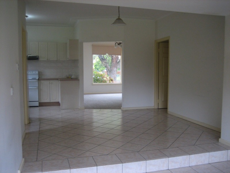 34 GARNET, Miranda NSW 2228