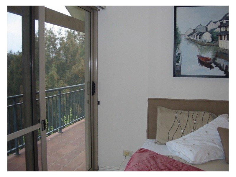 18 Northcote Street, St Leonards NSW 2065