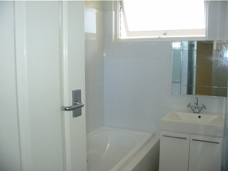 832 King Georges Road, South Hurstville NSW 2221