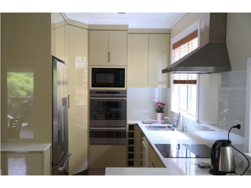 42 Playfair Road, North Curl Curl NSW 2099