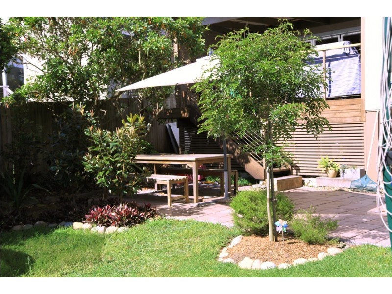 42 Playfair Road, North Curl Curl NSW 2099