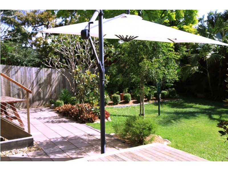 42 Playfair Road, North Curl Curl NSW 2099