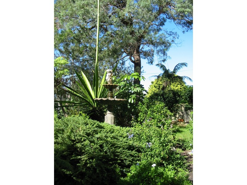 8-10 East Crescent Street, Mcmahons Point NSW 2060