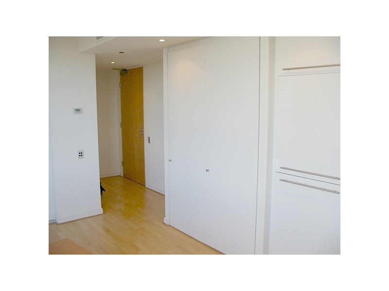 30 Glen Street, Milsons Point NSW 2061