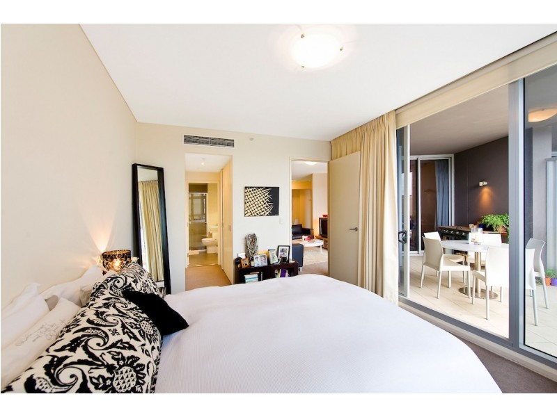 8158294 – 23 Shelley Street, King Street Wharf, Sydney NSW 2000